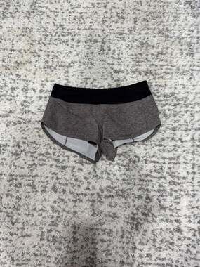 Lululemon Speed Short 2.5" Heathered Grey Black Size 6